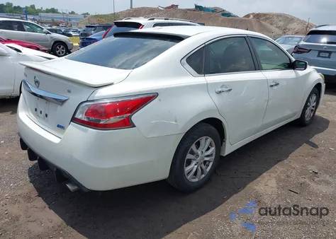 2014 Nissan Altima 2.5 S z USA, uszkodzony, nr VIN 1N4AL3AP8EC415782